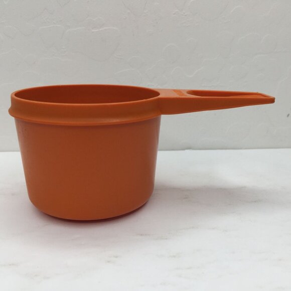 Vintage Tupperware Replacement 2/3 Measuring Cup Orange Kitchen Tool Kitchenware - Picture 3 of 7